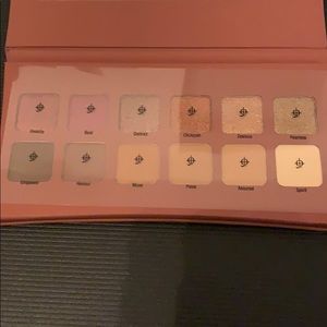 5/$25 Illamasqua Unveiled Artistry Palette Brand New